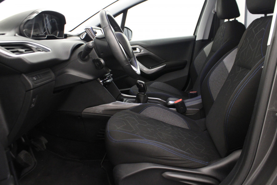 Peugeot 2008 1.2 PureTech Allure |Navi|