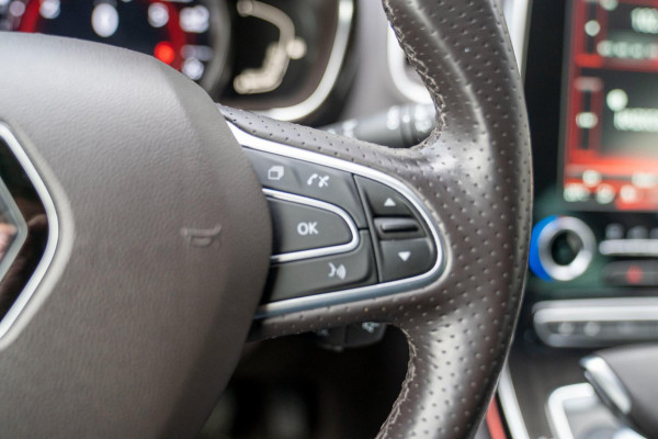 Renault Espace 1.8 TCe Initiale Paris 7 persoons|Prijs rijklaar incl. 12 mnd garantie|Trekhaak NAV PDC Camera Leder Pano LMV