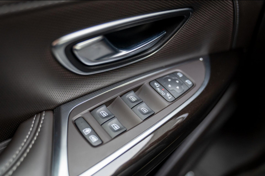 Renault Espace 1.8 TCe Initiale Paris 7 persoons|Prijs rijklaar incl. 12 mnd garantie|Trekhaak NAV PDC Camera Leder Pano LMV