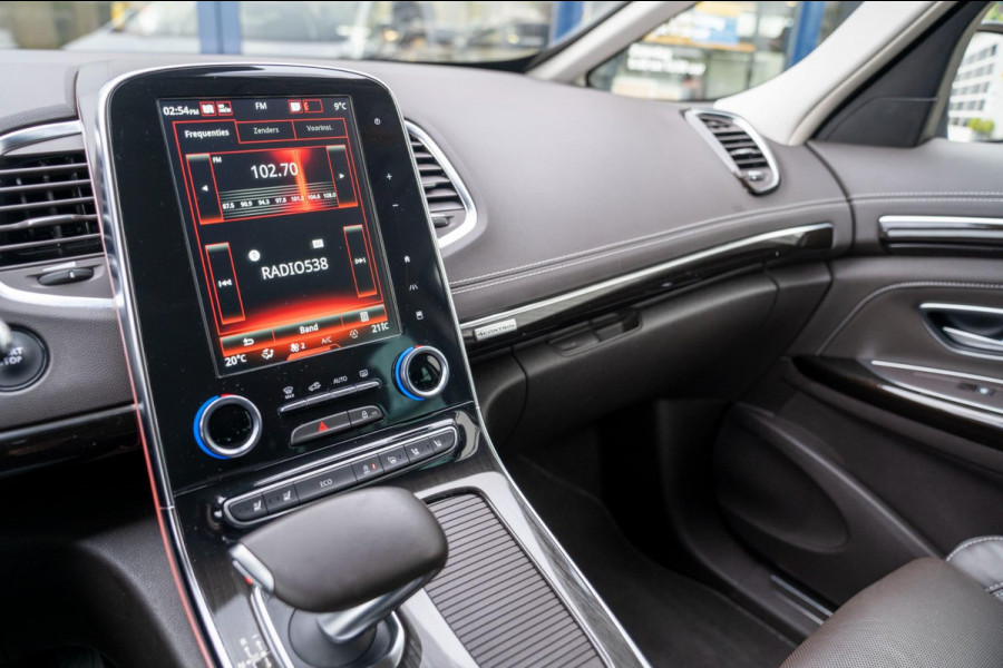 Renault Espace 1.8 TCe Initiale Paris 7 persoons|Prijs rijklaar incl. 12 mnd garantie|Trekhaak NAV PDC Camera Leder Pano LMV