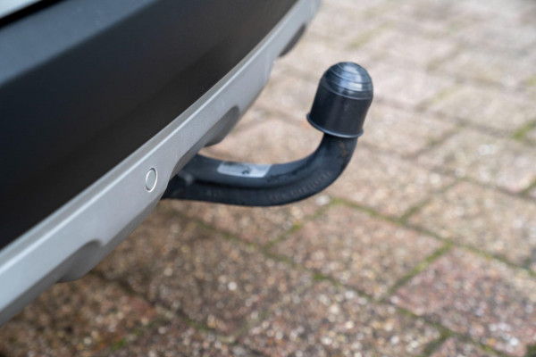 Renault Espace 1.8 TCe Initiale Paris 7 persoons|Prijs rijklaar incl. 12 mnd garantie|Trekhaak NAV PDC Camera Leder Pano LMV