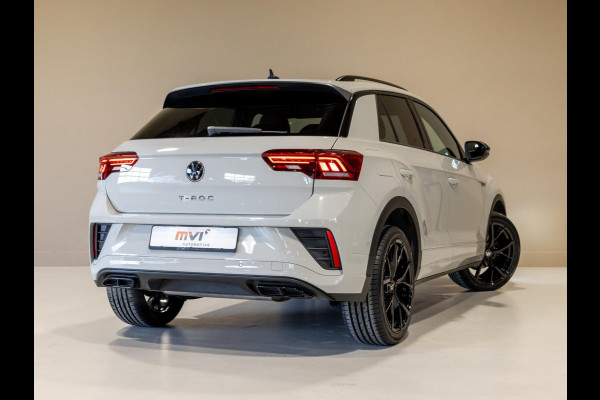 Volkswagen T-Roc 1.5 TSI R-Line Blackstyle / 150pk / Stoel en stuur verwarming / Achteruitrij camera / Keyless /