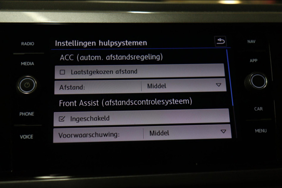 Volkswagen Polo 1.0 TSI Highline NAP/PANO/VIRTUAL/CARPLAY/BEATSSOUND/SFEERVER/VOL