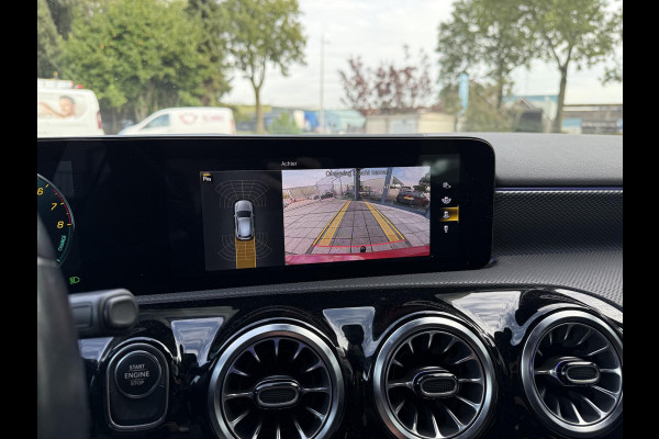 Mercedes-Benz A-Klasse 250e Aut. Hybrid Sol. Luxury | Navi | Camera | Leder | Sfeer Verlichting |