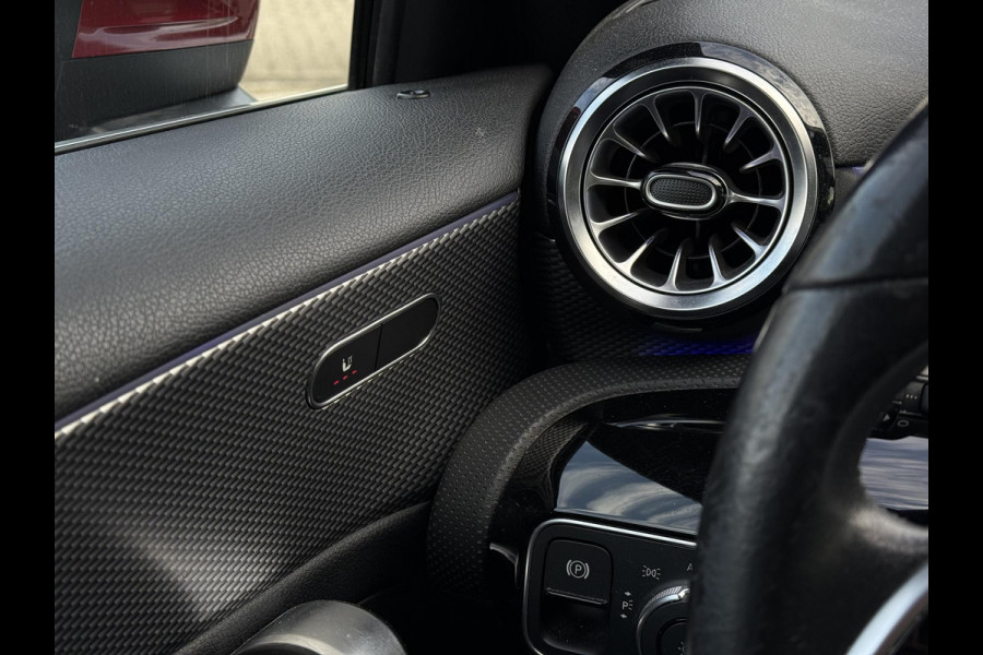 Mercedes-Benz A-Klasse 250e Aut. Hybrid Sol. Luxury | Navi | Camera | Leder | Sfeer Verlichting |