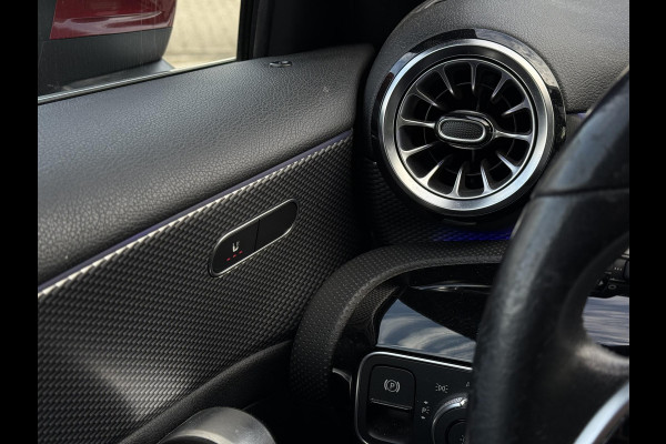 Mercedes-Benz A-Klasse 250e Aut. Hybrid Sol. Luxury | Navi | Camera | Leder | Sfeer Verlichting |