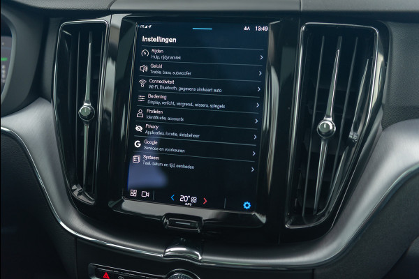 Volvo XC60 T6 Aut. LongRange Inscription Leder Parkeercamera CruiseControl 350pk