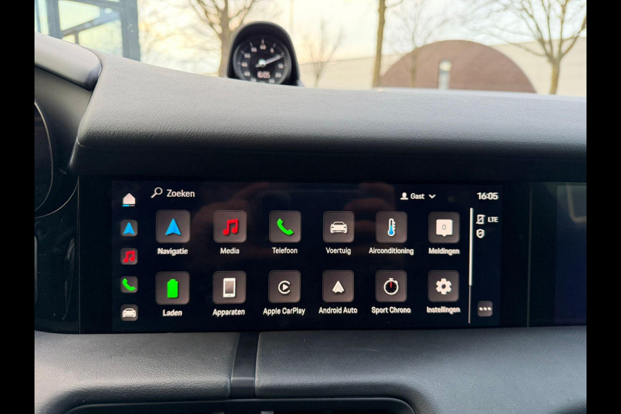 Porsche Taycan Performance 84 kWh VAN: 68.900,- VOOR: 64.440,- UW EINDEJAARSVOORDEEL: 4.460,- EURO | ADAPT. CRUISE | DODE HOEK HERKENNING | SPORTCHRONO | HEAD UP | WARMTEPOMP | DIRECT LEVERBAAR NET PORSCHE ONDERHOUD GEHAD |