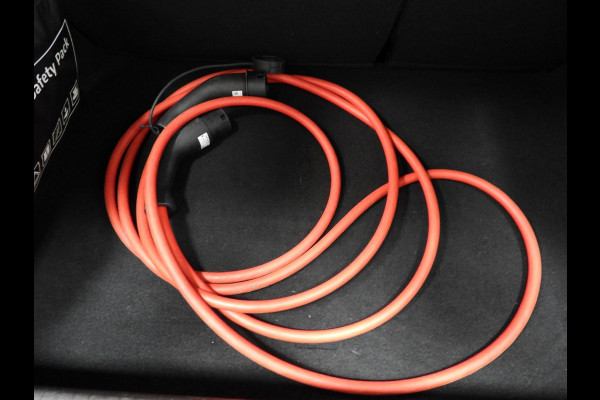 Peugeot e-208 EV Active Pack 50 kWh NAVI/CLIMA/CRUISE/LED/16"LMV!