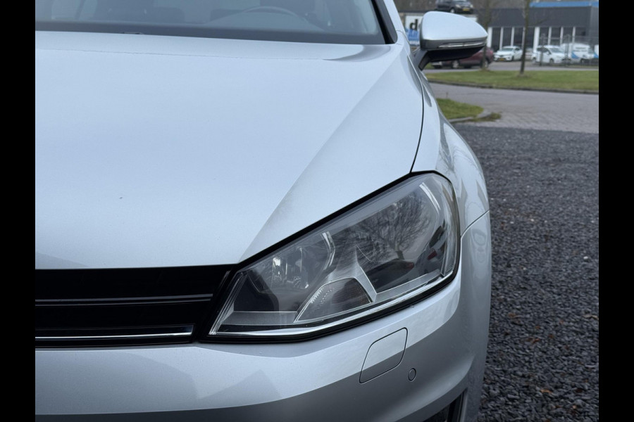 Volkswagen Golf 1.2 TSI Trendline 2e Eigenaar,Clima,Cruise,Lm velgen,Pdc V+A,Stoelverwarming,N.A.P,Weinig Km,Nieuwe Apk bij Aflevering