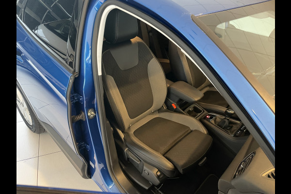 Opel Grandland X 1.2 Turbo Business Edition Achteruitrijcamera - Cruise control - Airco - Apple carplay - Alarm klasse 1  - Bluetooth - Parkeersensoren voor en achter - navigatiesysteem - Radio - Start/stop systeem - Stuur multifunctio