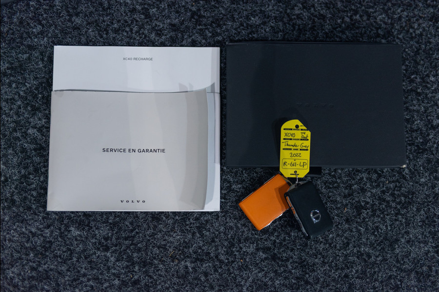 Volvo XC40 T4 Aut. Plug-in Hybrid Plus Dark ACC Parkeercamera Stoelverwarming 211pk