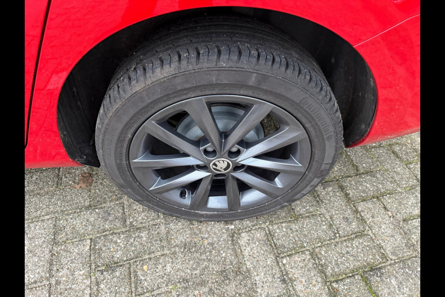 Škoda Fabia Combi 1.0 Business Edition,Autom.Airco,Panorama,Cruisecontrol,Navigatie,Bluetooth