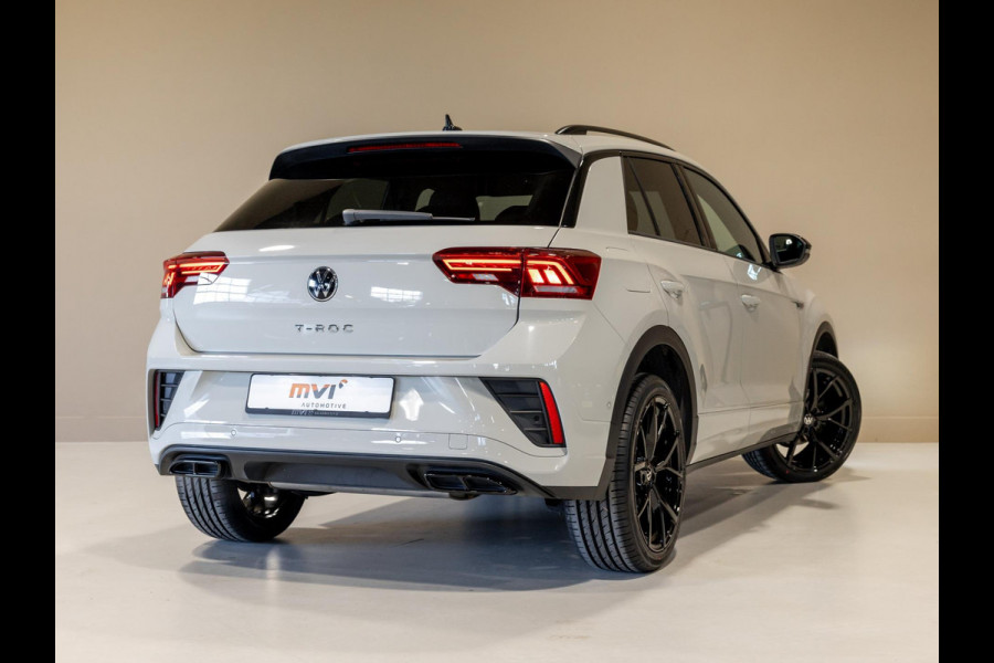 Volkswagen T-Roc 1.5 TSI R-Line Blackstyle / 150pk / Stoel en stuur verwarming / Achteruitrij camera / Keyless /