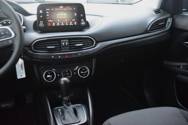 Fiat Tipo Stationwagon 1.5 Hybrid Street Automaat