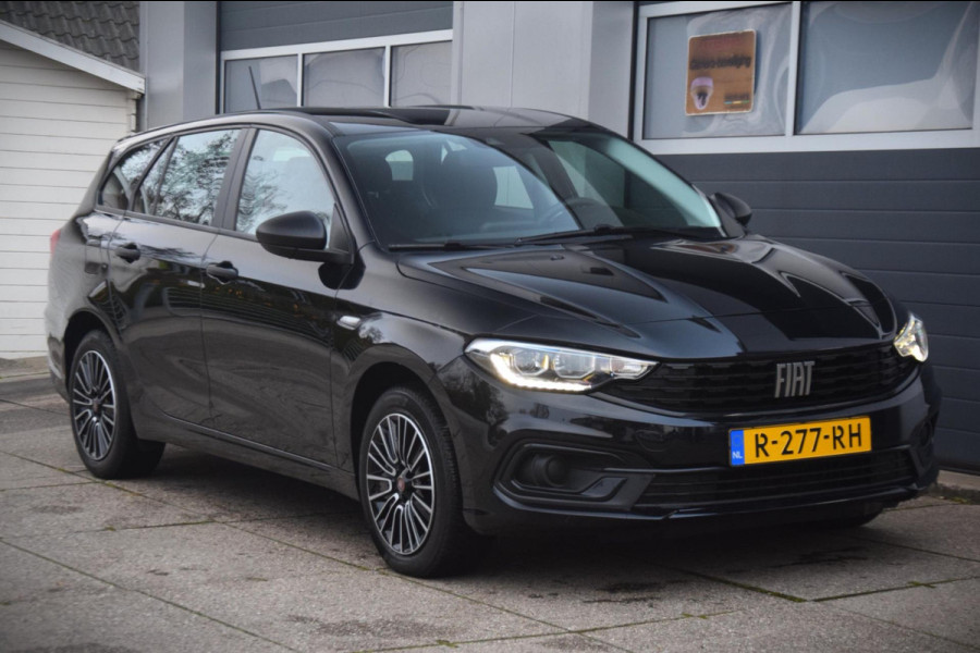 Fiat Tipo Stationwagon 1.5 Hybrid Street Automaat