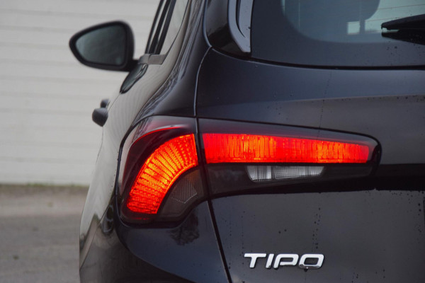 Fiat Tipo Stationwagon 1.5 Hybrid Street Automaat