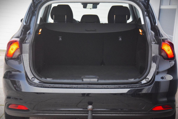 Fiat Tipo Stationwagon 1.5 Hybrid Street Automaat