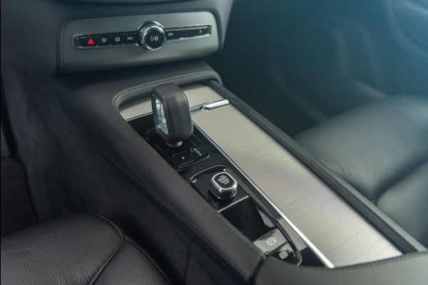 Volvo XC90 T8 Aut. LongRange Core Bright Trekhaak Standkachel Google 455pk