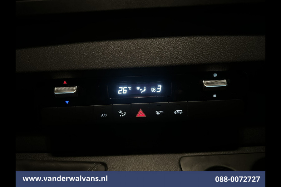 Mercedes-Benz Sprinter 315 CDI 150pk L2H1 Euro6 Airco | Camera | Apple Carplay | Trekhaak | Chauffeursstoel Android Auto
