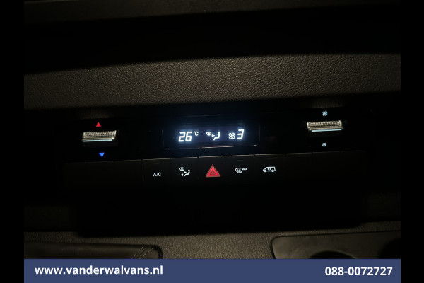 Mercedes-Benz Sprinter 315 CDI 150pk L2H1 Euro6 Airco | Camera | Apple Carplay | Trekhaak | Chauffeursstoel Android Auto