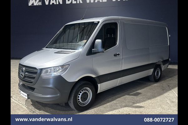 Mercedes-Benz Sprinter 315 CDI 150pk L2H1 Euro6 Airco | Camera | Apple Carplay | Trekhaak | Chauffeursstoel Android Auto