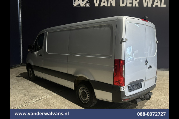 Mercedes-Benz Sprinter 315 CDI 150pk L2H1 Euro6 Airco | Camera | Apple Carplay | Trekhaak | Chauffeursstoel Android Auto