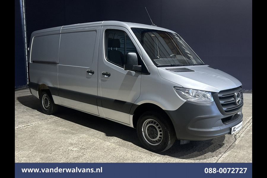 Mercedes-Benz Sprinter 315 CDI 150pk L2H1 Euro6 Airco | Camera | Apple Carplay | Trekhaak | Chauffeursstoel Android Auto