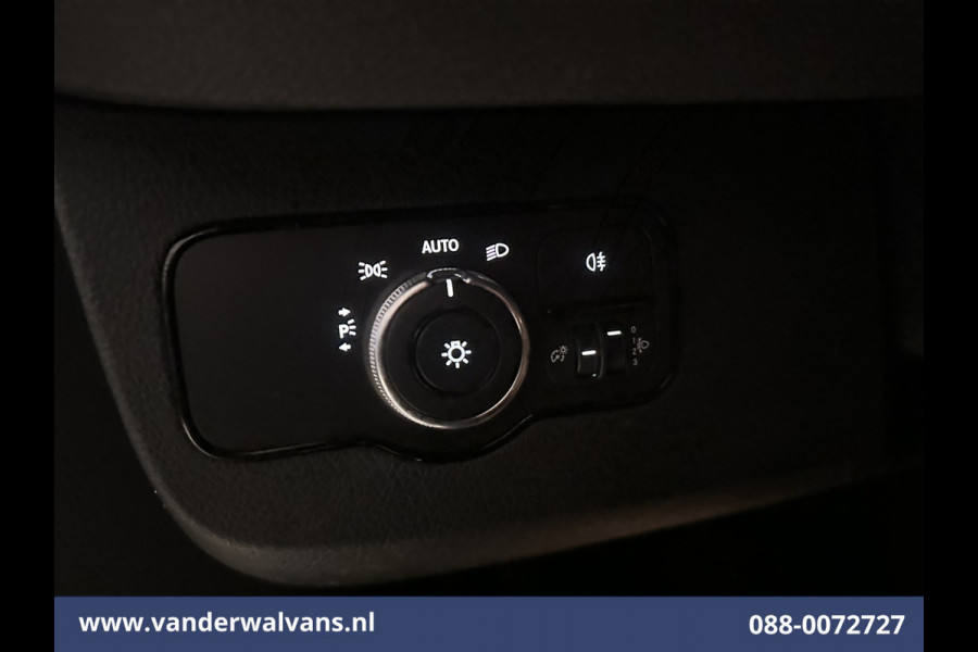 Mercedes-Benz Sprinter 315 CDI 150pk L2H1 Euro6 Airco | Camera | Apple Carplay | Trekhaak | Chauffeursstoel Android Auto