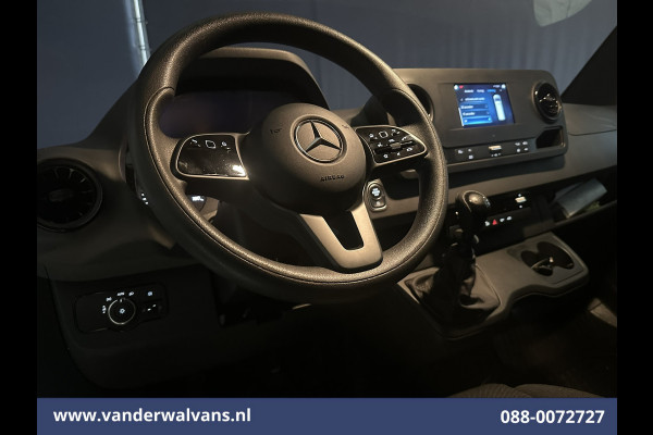 Mercedes-Benz Sprinter 315 CDI 150pk L2H1 Euro6 Airco | Camera | Apple Carplay | Trekhaak | Chauffeursstoel Android Auto
