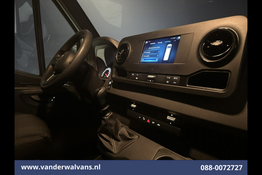 Mercedes-Benz Sprinter 315 CDI 150pk L2H1 Euro6 Airco | Camera | Apple Carplay | Trekhaak | Chauffeursstoel Android Auto