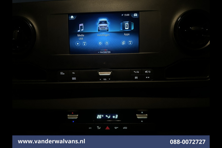 Mercedes-Benz Sprinter 315 CDI 150pk L2H1 Euro6 Airco | Camera | Apple Carplay | Trekhaak | Chauffeursstoel Android Auto