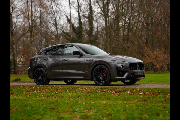 Maserati Levante 3.0 V6 S AWD 430pk Facelift | Pano-dak | 21 inch | Harman/Kardon | 360 camera
