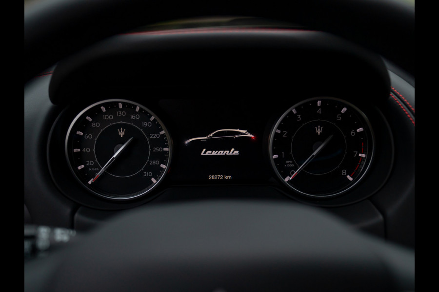 Maserati Levante 3.0 V6 S AWD 430pk Facelift | Pano-dak | 21 inch | Harman/Kardon | 360 camera