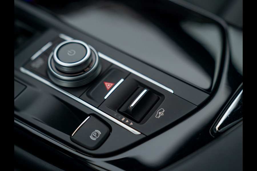 Maserati Levante 3.0 V6 S AWD 430pk Facelift | Pano-dak | 21 inch | Harman/Kardon | 360 camera