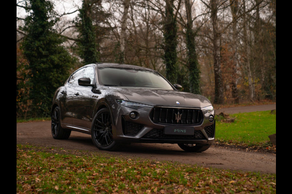 Maserati Levante 3.0 V6 S AWD 430pk Facelift | Pano-dak | 21 inch | Harman/Kardon | 360 camera