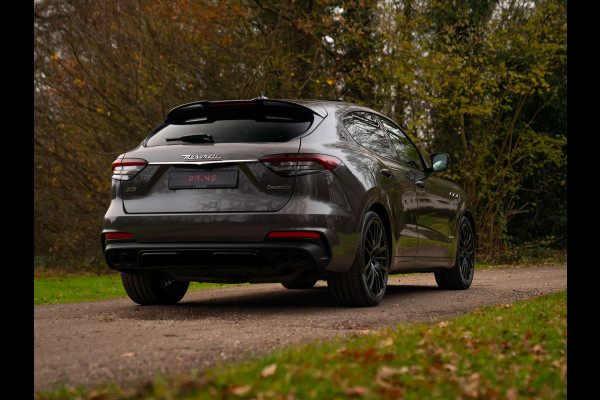 Maserati Levante 3.0 V6 S AWD 430pk Facelift | Pano-dak | 21 inch | Harman/Kardon | 360 camera