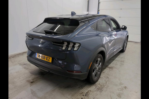 Ford Mustang Mach-E Aut. Extended 98kWh | Trekhaak | Leder | Navi | B&O Sound | 360 Camera |