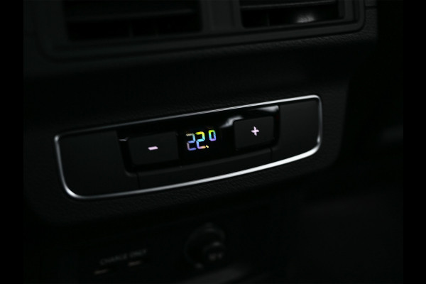 Audi Q5 Sportback 50 TFSI e S edition · Adaptive Cruise · Memory Seats · Bang & Olufsen Sound · Stoelverwarming · Leder · Keyless · Pano
