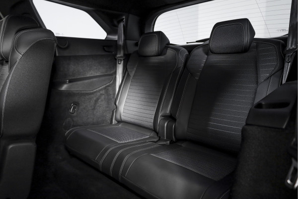 Peugeot 5008 1.2 Hybrid 145 GT 7p.- Automaat | Dig. Cockpit | Adapt. Cruise | Stoel-+Stuurverw. | PDC | Camera | NAV + APP. Connect | ECC | Elek. Klep | DAB | LM 19" | 0384