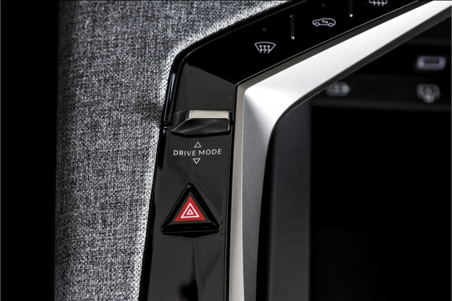 Peugeot 5008 1.2 Hybrid 145 GT 7p.- Automaat | Dig. Cockpit | Adapt. Cruise | Stoel-+Stuurverw. | PDC | Camera | NAV + APP. Connect | ECC | Elek. Klep | DAB | LM 19" | 0384