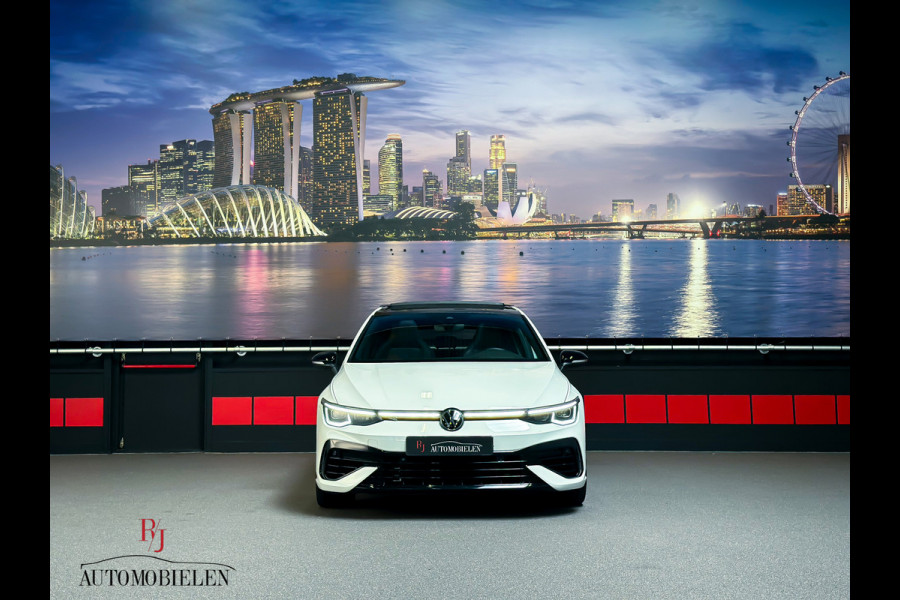 Volkswagen Golf 2.0 TSI R 4Motion |Akrapovic|H/K|Panorama|Camera|Sfeer