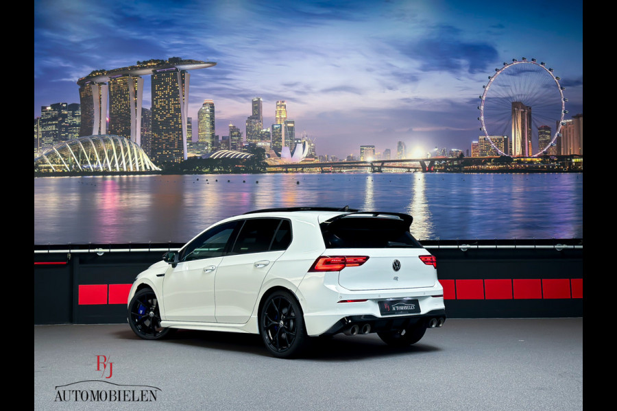 Volkswagen Golf 2.0 TSI R 4Motion |Akrapovic|H/K|Panorama|Camera|Sfeer