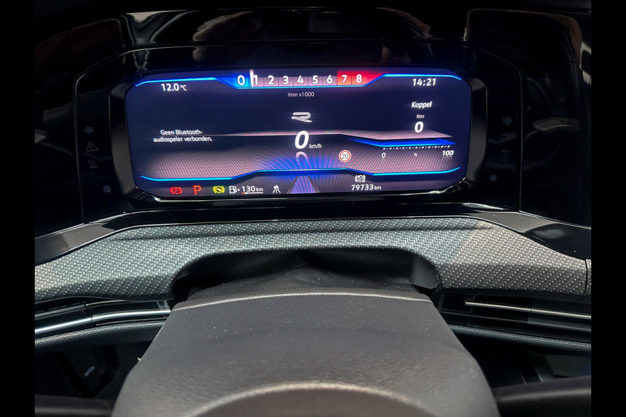 Volkswagen Golf 2.0 TSI R 4Motion |Akrapovic|H/K|Panorama|Camera|Sfeer