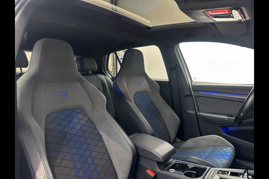 Volkswagen Golf 2.0 TSI R 4Motion |Akrapovic|H/K|Panorama|Camera|Sfeer