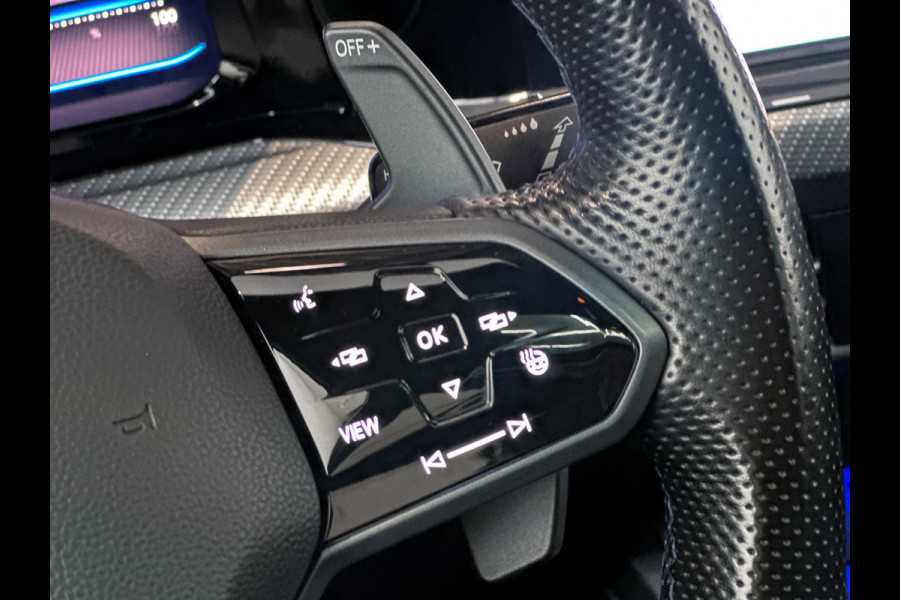 Volkswagen Golf 2.0 TSI R 4Motion |Akrapovic|H/K|Panorama|Camera|Sfeer