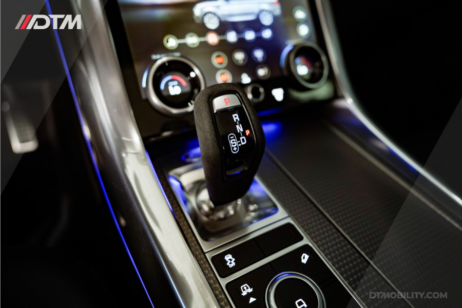 Land Rover Range Rover Sport 3.0 P400 MHEV HST | Garantie | Carbon | Panoramadak | 22" | Stoelverwarming/ -ventilatie |