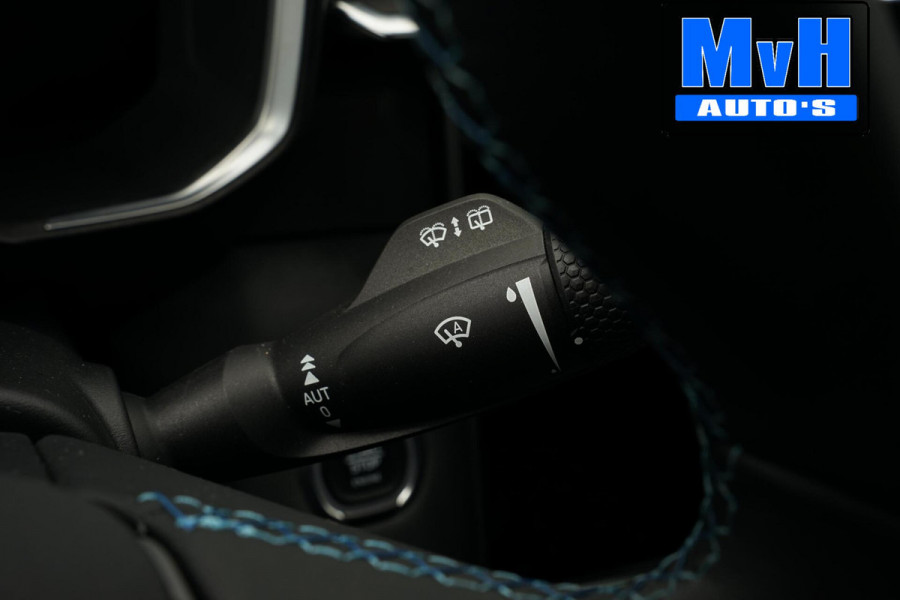 Lynk & Co 01 1.5 Plug-in Hybride|FULL BLACK XL|360°CAM|NAP