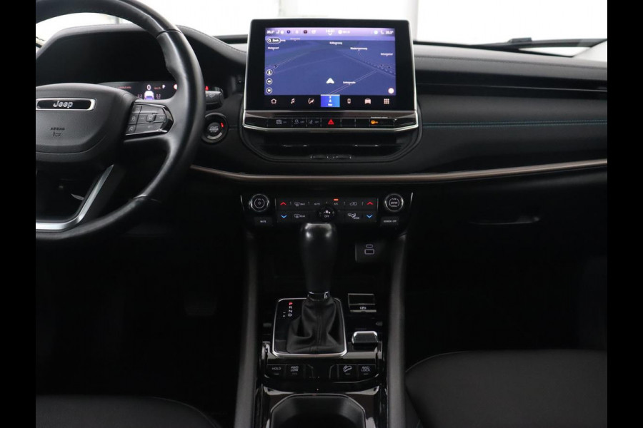 Jeep Compass 4xe 240 Plug-in Hybrid Electric S | Stoel & stuurverwarming | Half leder | Camera | Adaptive cruise | Carplay | Keyless | Digital Cockpit | Climate control | PHEV