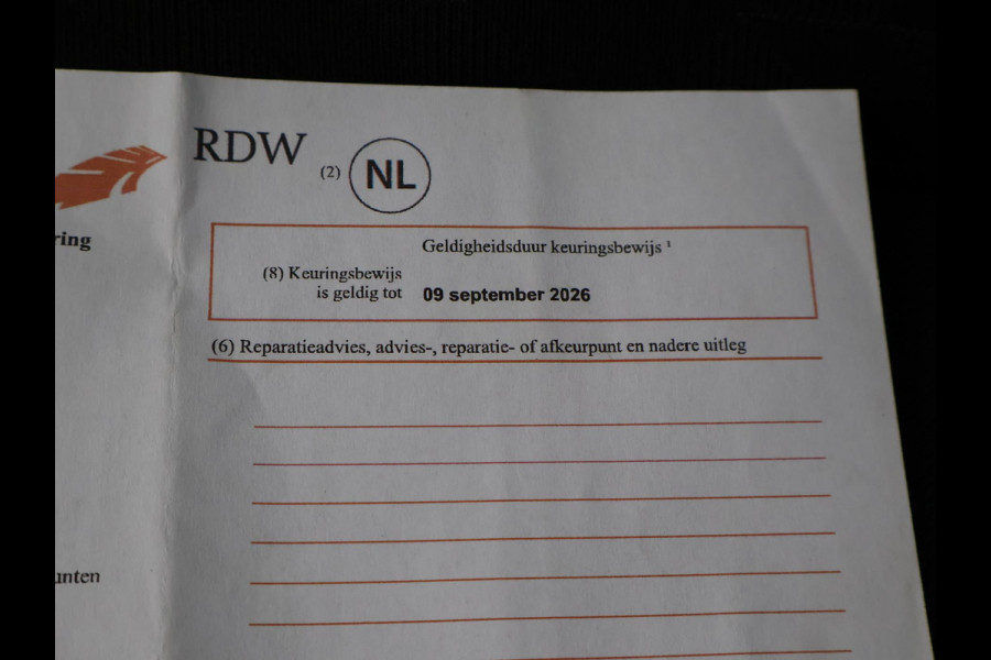 Renault Clio Estate 0.9 TCe LIMITED + NAVIGATIE | LMV | PRIVACY GLASS | CRUISE CONTROL